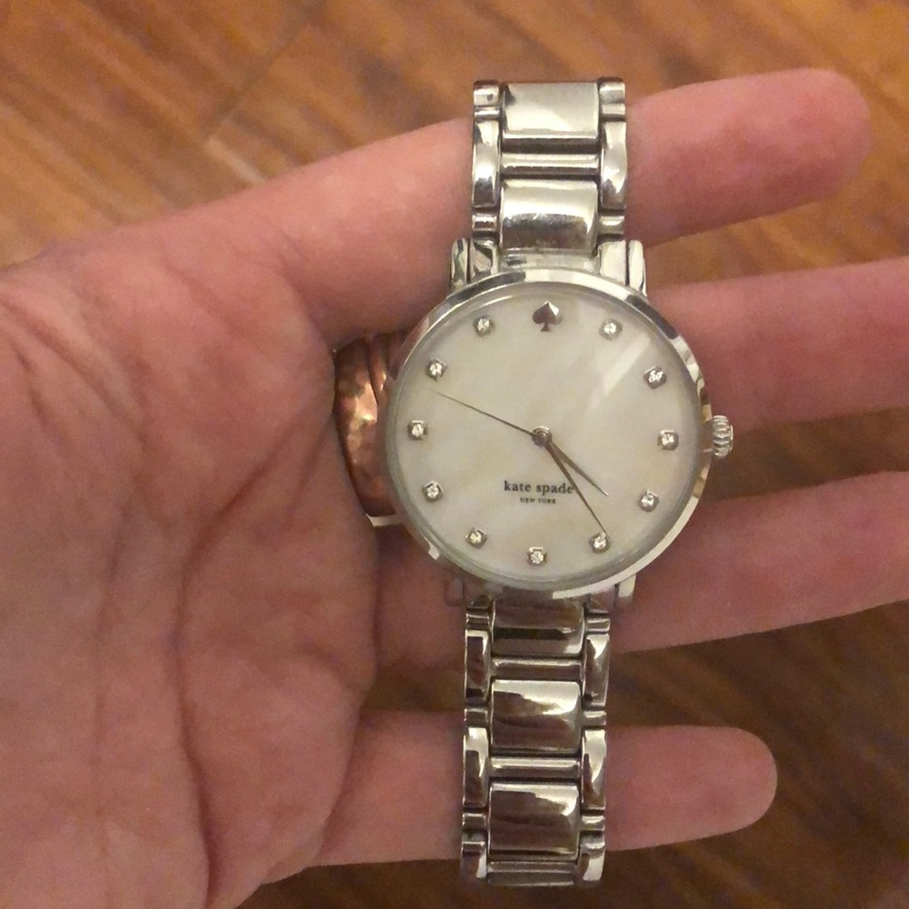 Beautiful, genuine Kate Spade watch (not outlet) - Picture 2 of 3